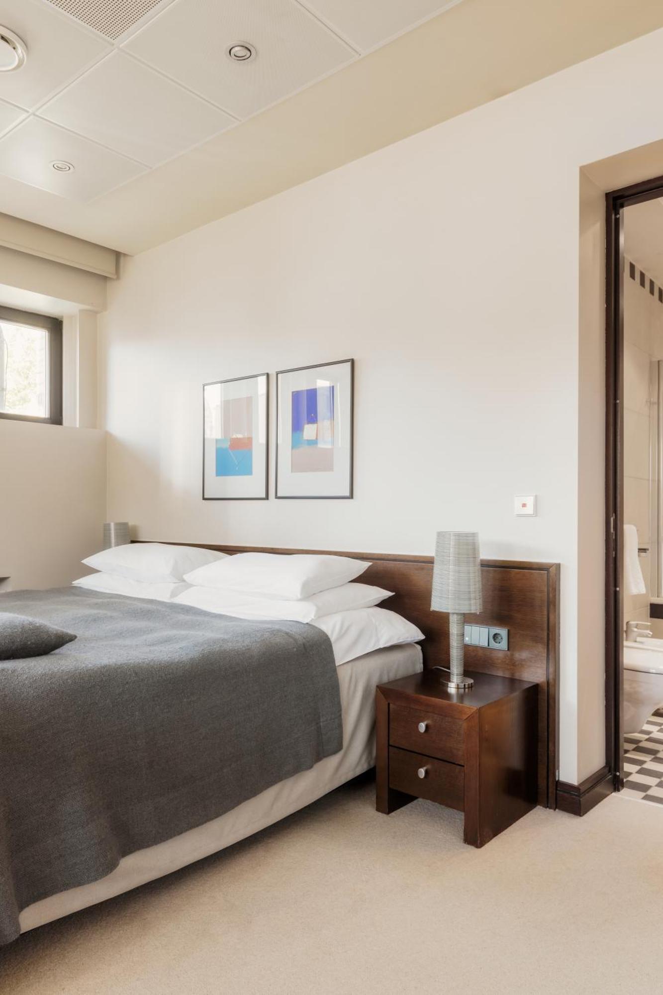 Hotel Bergs Suites Рига Екстер'єр фото